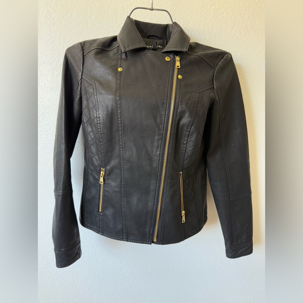Baccini Black Leather Biker Jacket with Tailored Fit